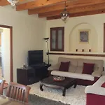 Villa Maria, Bonita Casa Con Jardin Y Piscina Privada En Andratx